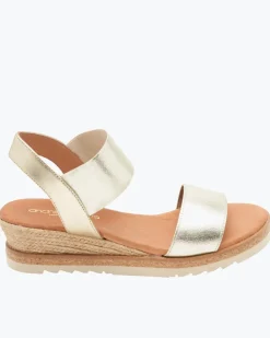 Women Tommy Bahama Shoes & Sandals<André Assous Neveah Metallic Wedges