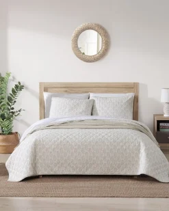 Tommy Bahama Quilts & Blankets<Bahama Fronds Reversible 3-Piece Full/Queen Quilt Set