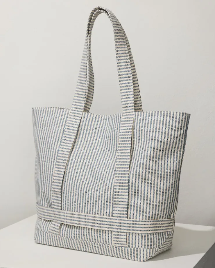 Women Tommy Bahama Luggage & Travel|Beach Bags<Canvas Traveler Tote