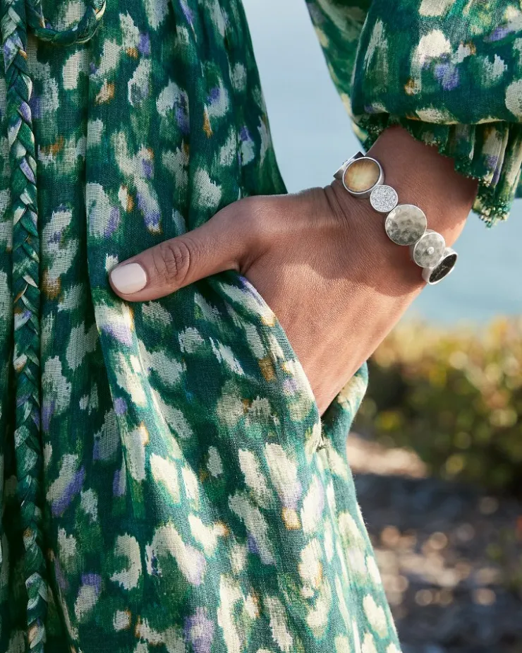 Women Tommy Bahama Jewelry<Marco Island Shell Stretch Bracelet